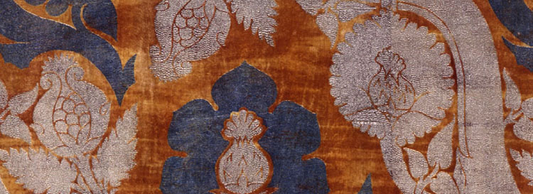 Historic fabric of the Fortuny collection