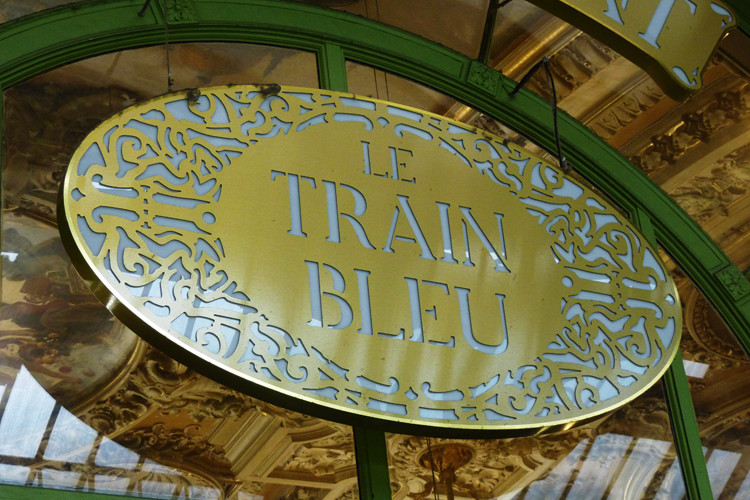 Le Train Blue-Paris